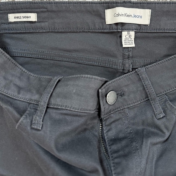 Women’s Jeans Gray Cotton Jeans Calvin Klein Ankle Skinny Jeans Size 10 - Picture 5 of 5